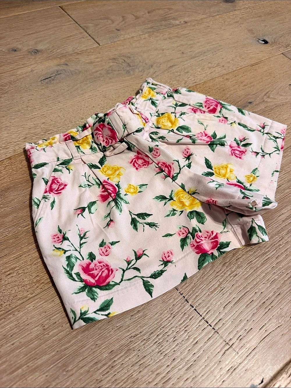 Janie and jack Floral High Waist Shorts in Pink & Yellow Like New size 7